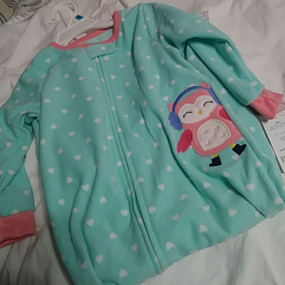 Carter's Fleece Sleeper NWT has feet - Picture 1 of 2